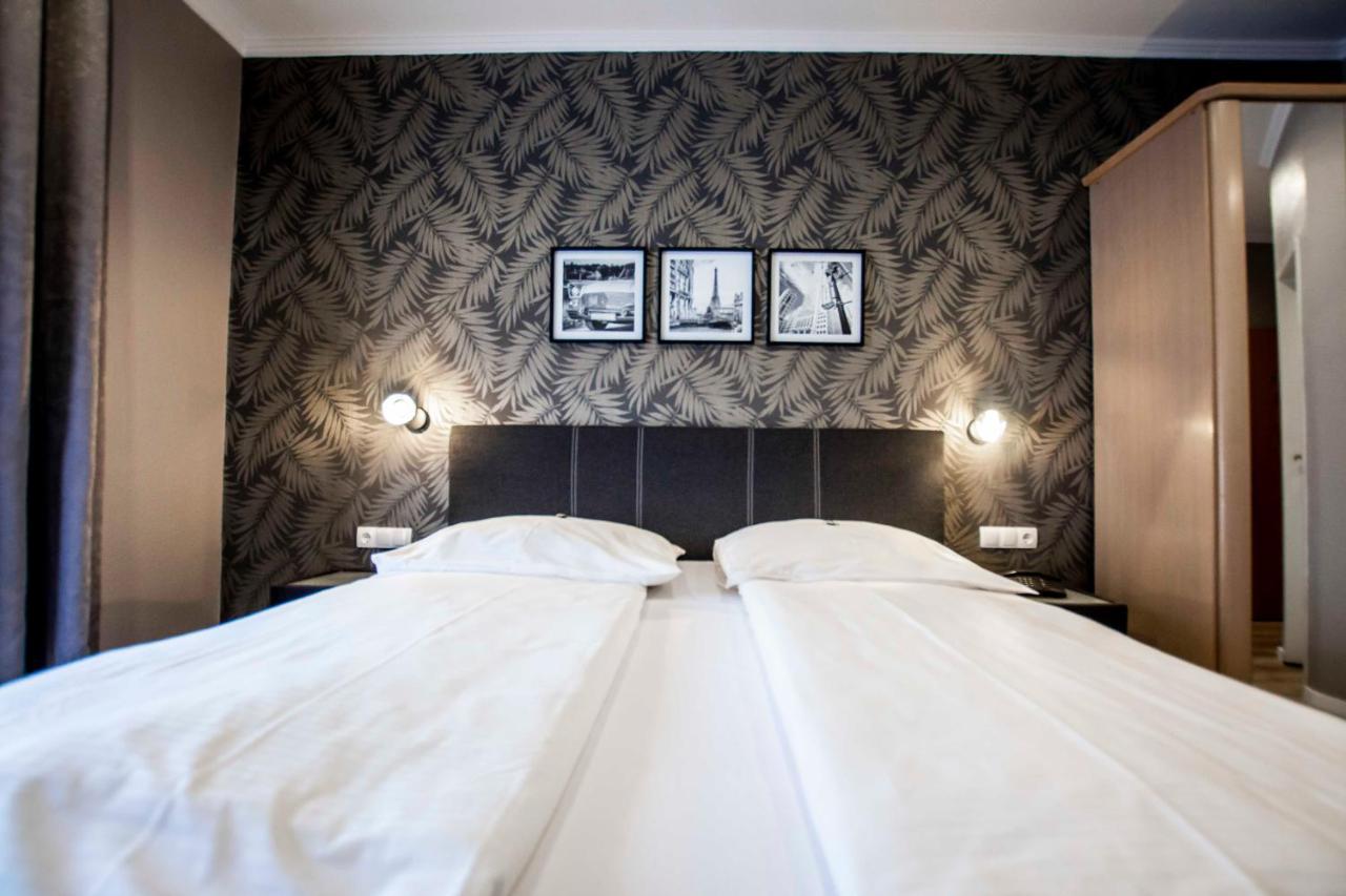 Hotel Garni Landhaus Zur Issel Isselburg Екстер'єр фото